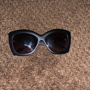 NEW TAHARI SUNGLASSES